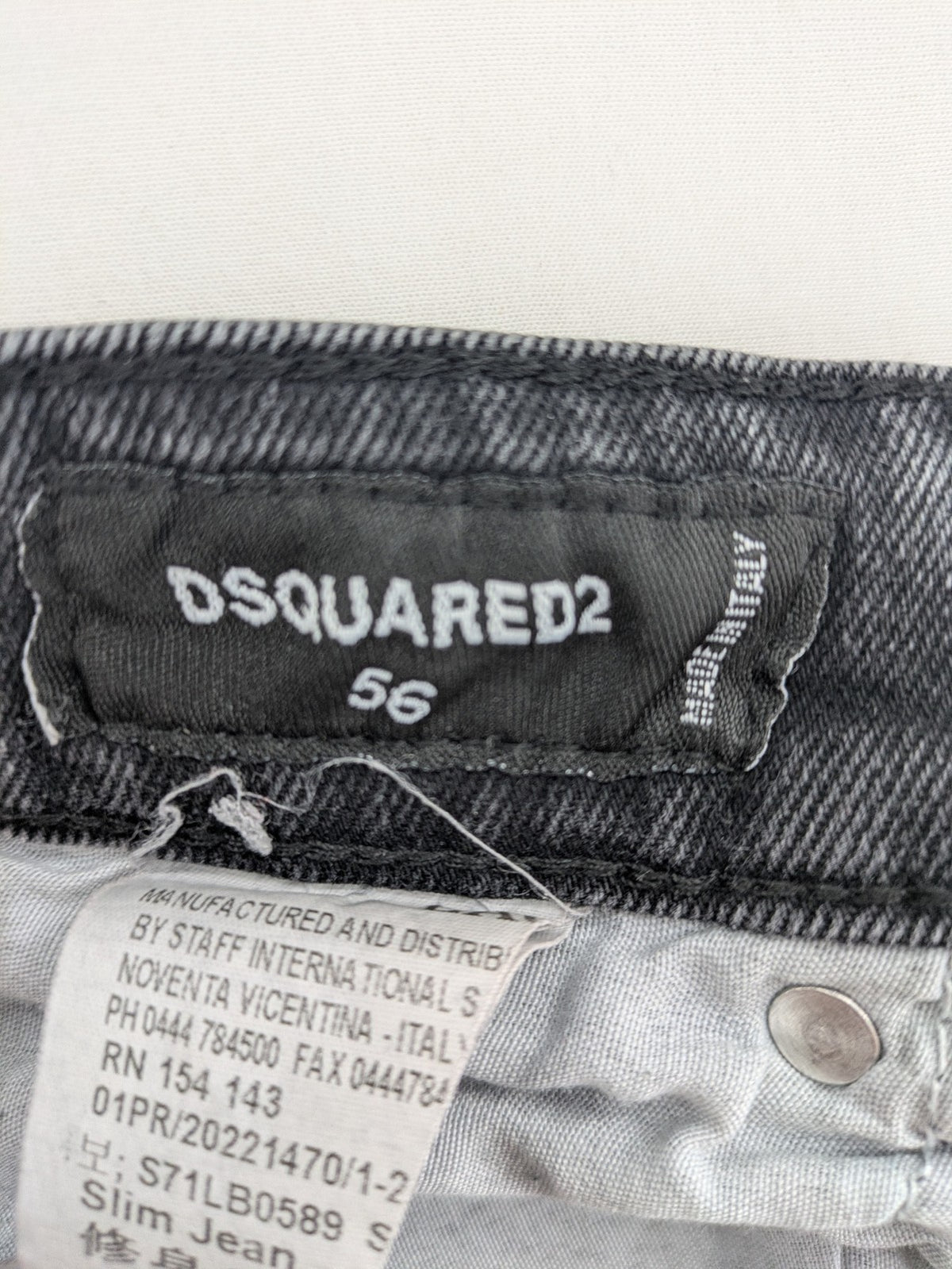 Dsquared2 grey slim jeans distressed finish button fly five-pocket design