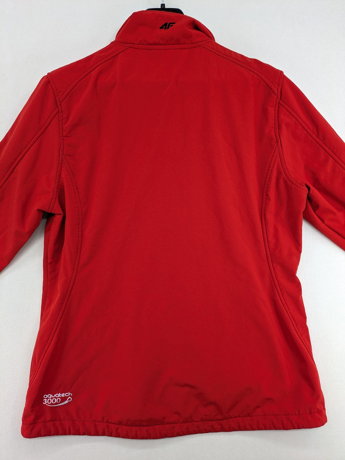 4F red softshell jacket with fleece lining and Aquatech 3000 logo detail.
