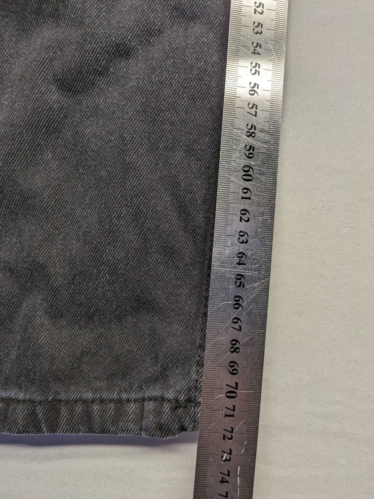 Don't Think Twice straight jeans black grey faded wash five-pocket design cotton denim