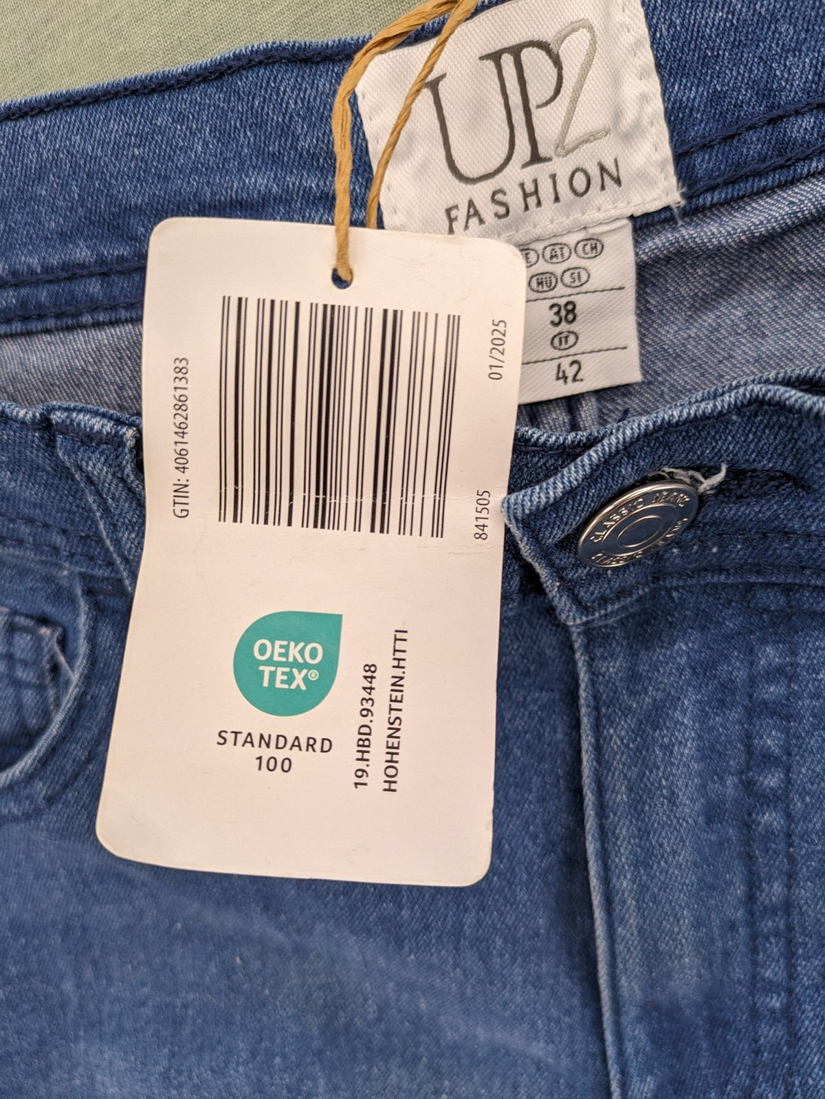 up2 fashion blue straight jeans classic 5-pocket style stretch denim with tag