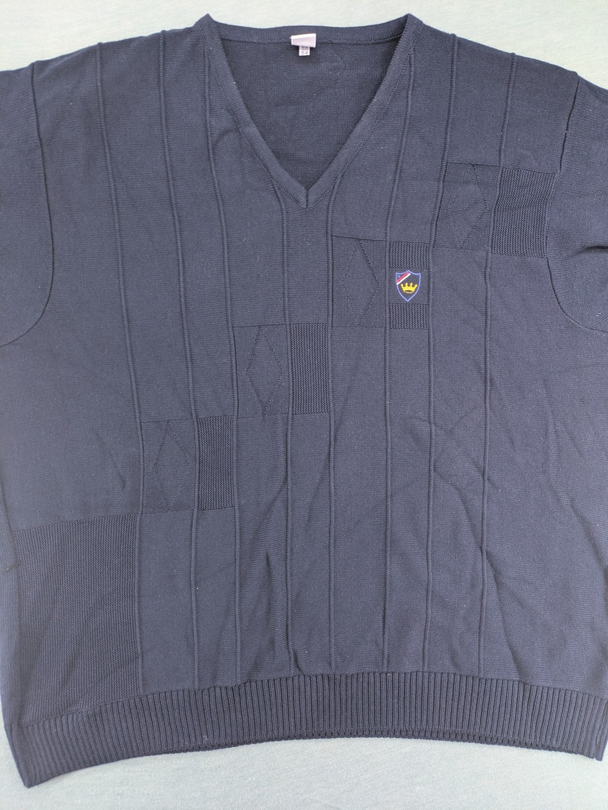 thomas lloyd navy turtle neck jumper with textured knit and embroidered crest logo