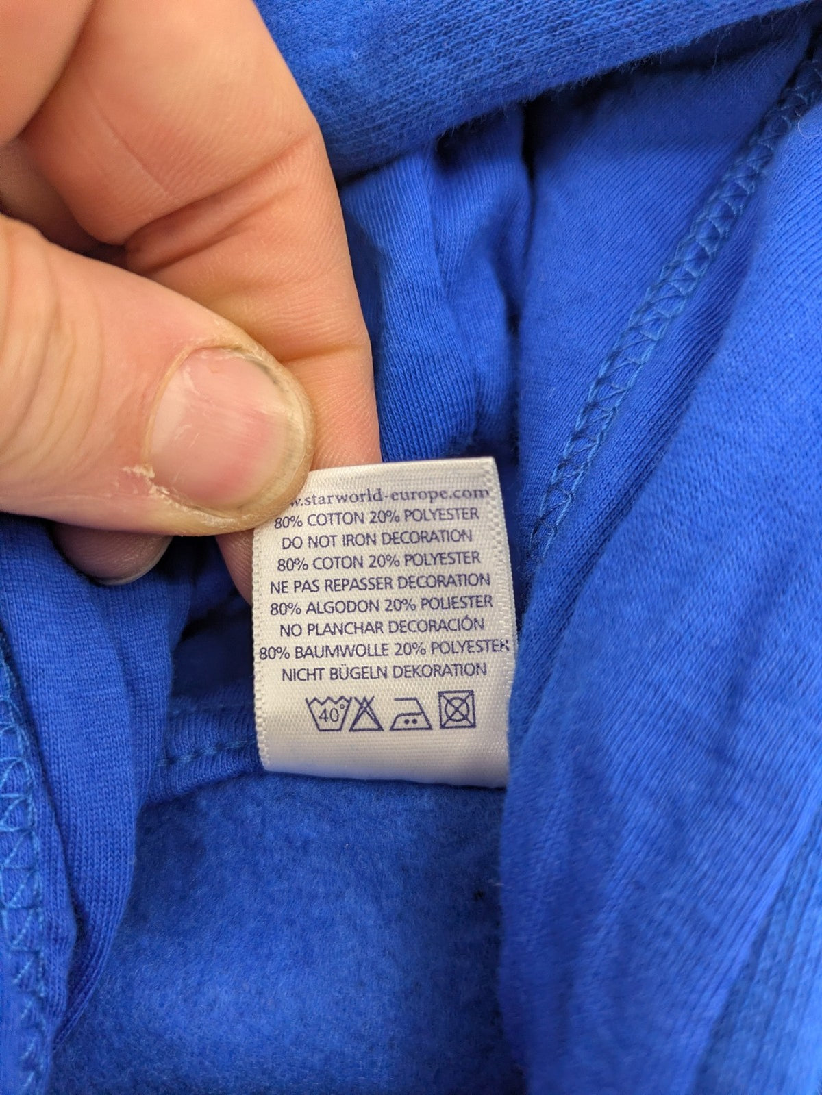 AFD blue pullover hoodie with "AfD Allgemeine Freie Denker" graphic and adjustable drawstring hood.