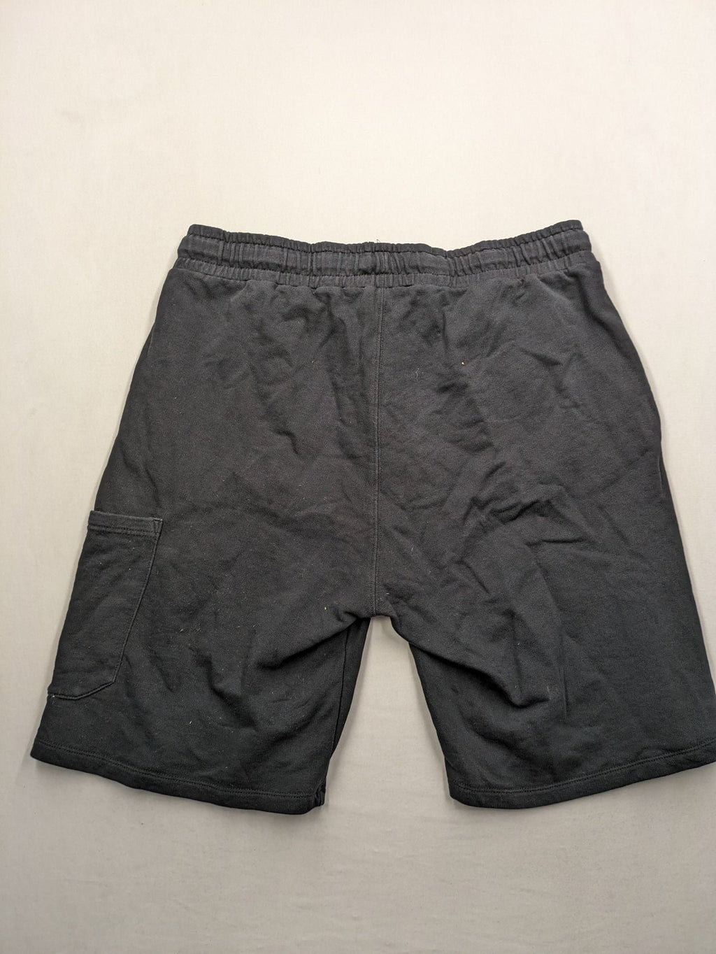 Mavi grey cargo sweat shorts slim fit with elastic drawstring and side pockets.