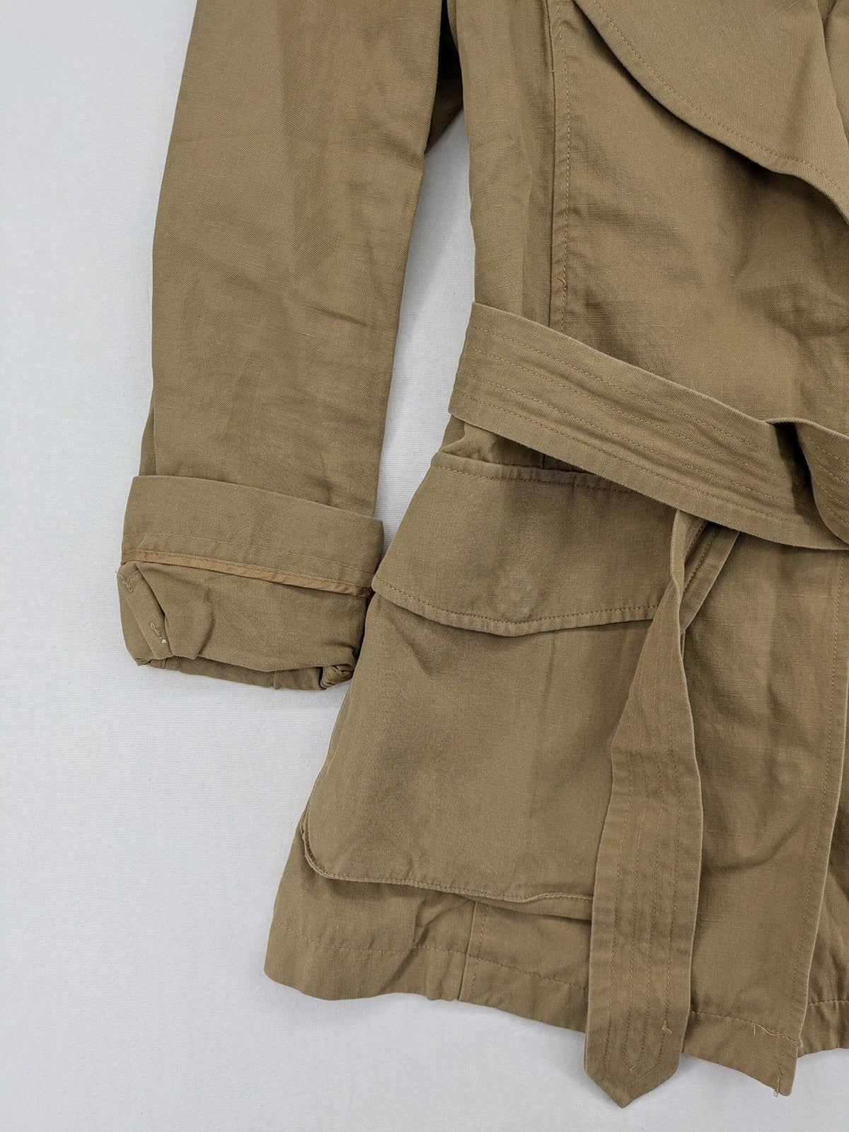 Massimo Dutti beige trench coat with belt, Italian fabric, classic design, shorter length.