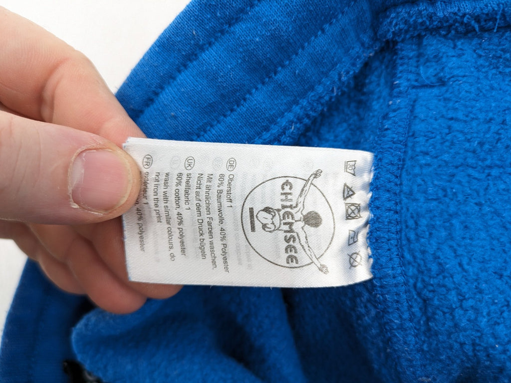 Chiemsee blue sweatshorts with logo print, elastic waistband, and side pockets.