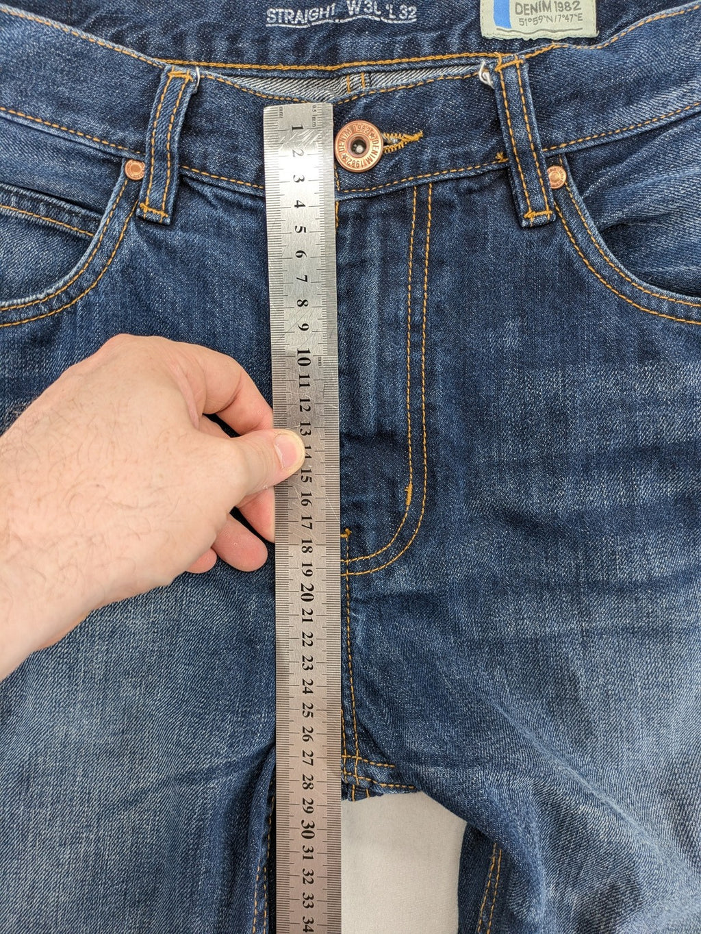 Denim 1982 blue straight jeans W36 L32 classic 5-pocket design cotton fabric