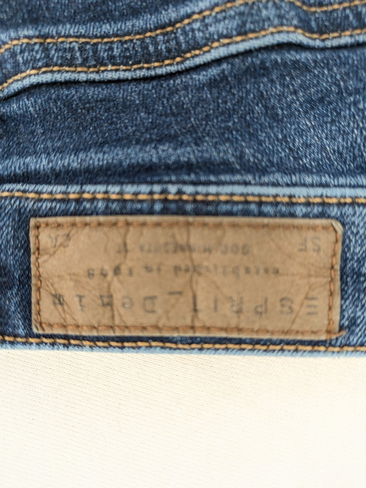 Esprit blue slim fit jeans with frayed hem and classic 5-pocket style.