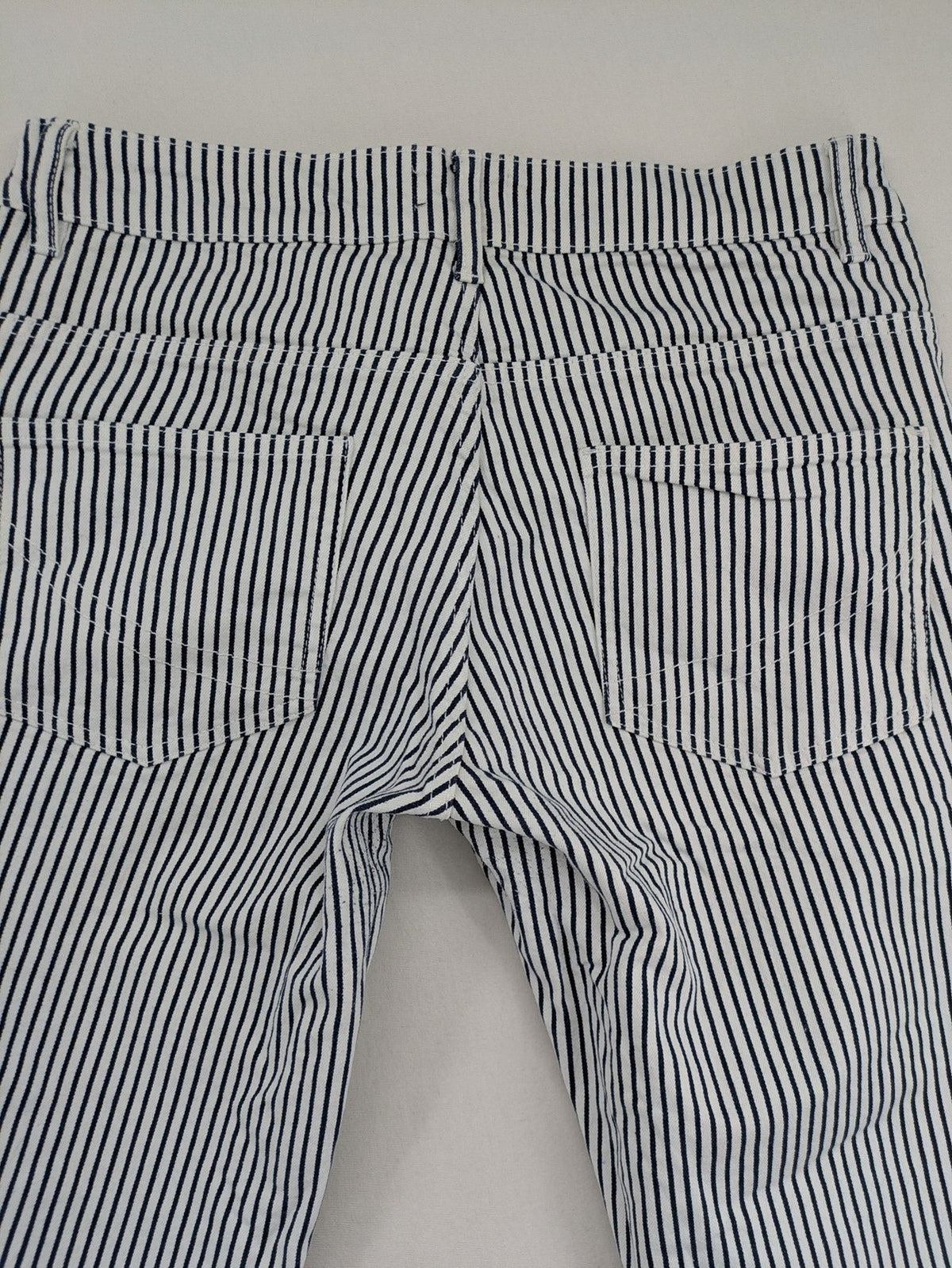 UP2FASHION blue and white striped straight jeans with five-pocket style and cotton stretch material.