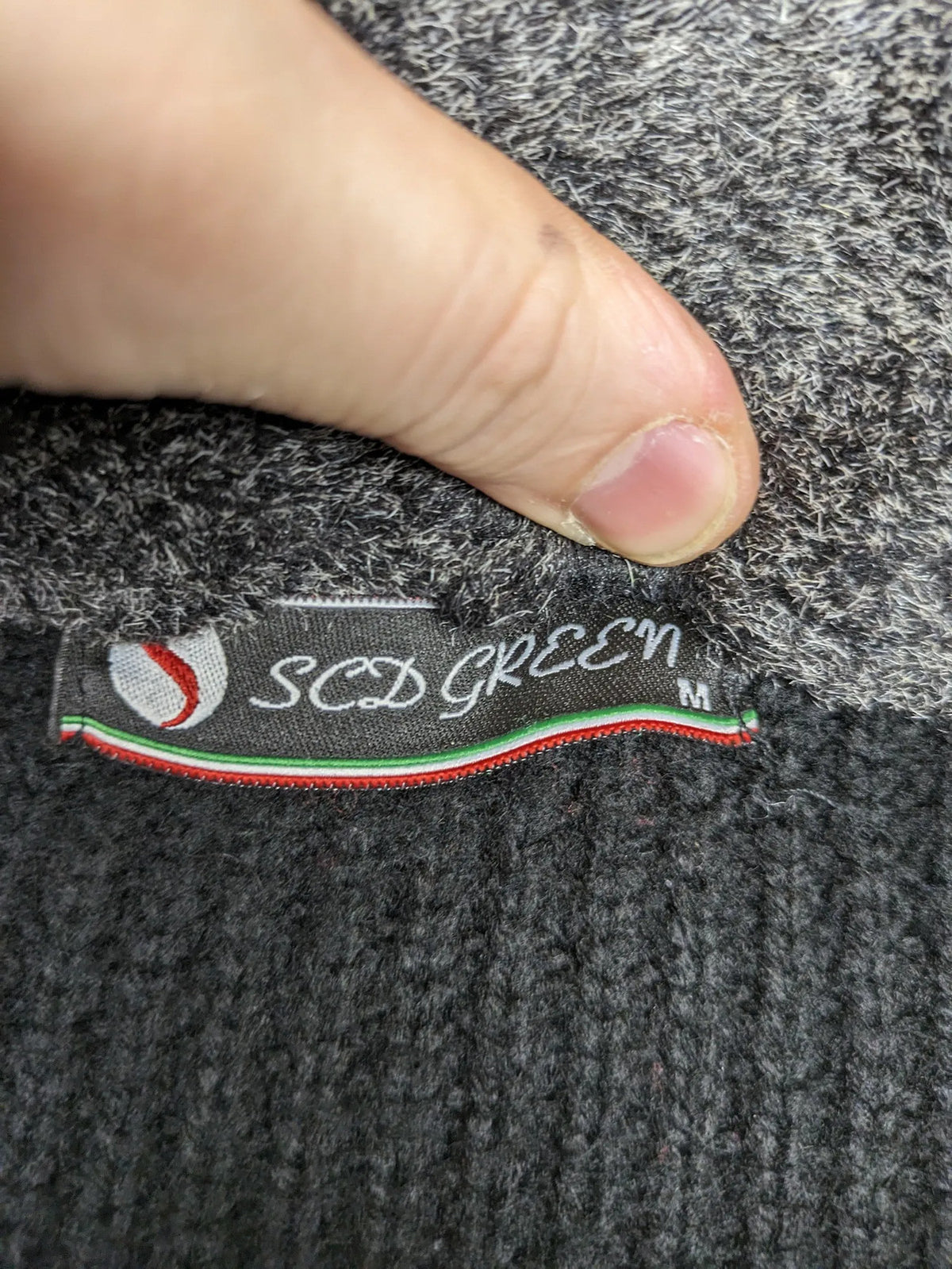 SCD Green grey turtle neck jumper with cable knit pattern and dual closure.