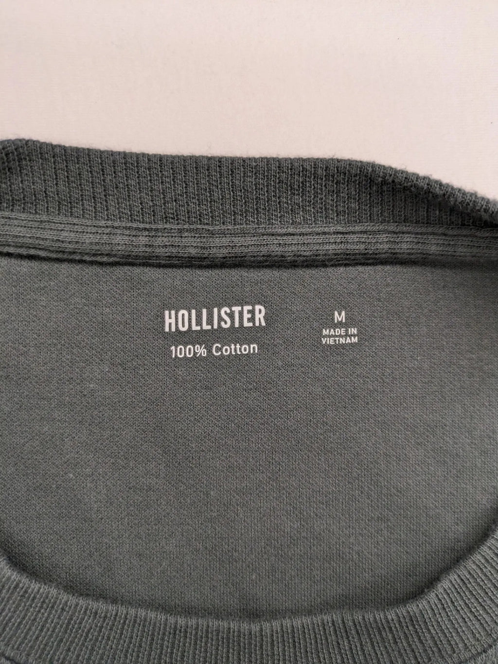 Hollister turtle neck jumper beige and grey, ribbed cotton, horizontal stripe detail.