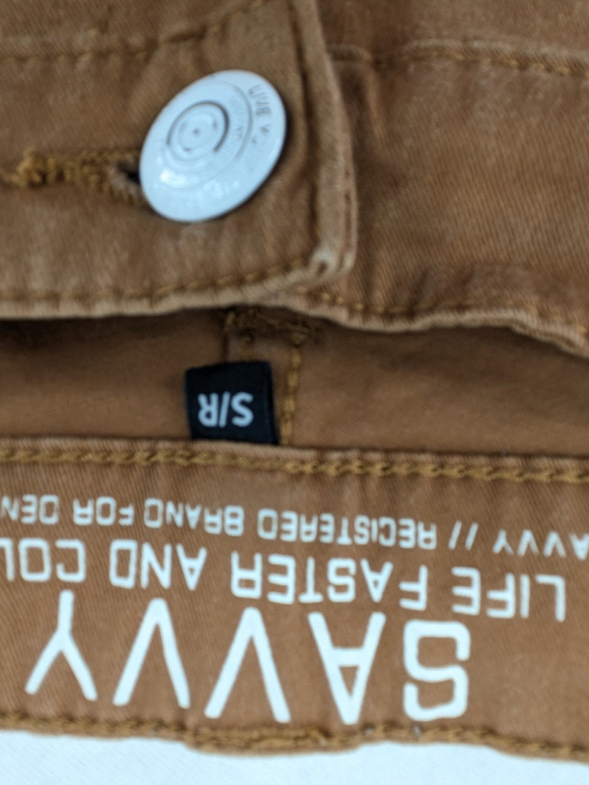 Savvy brown skinny jeans, classic 5-pocket design, made from cotton stretch twill.