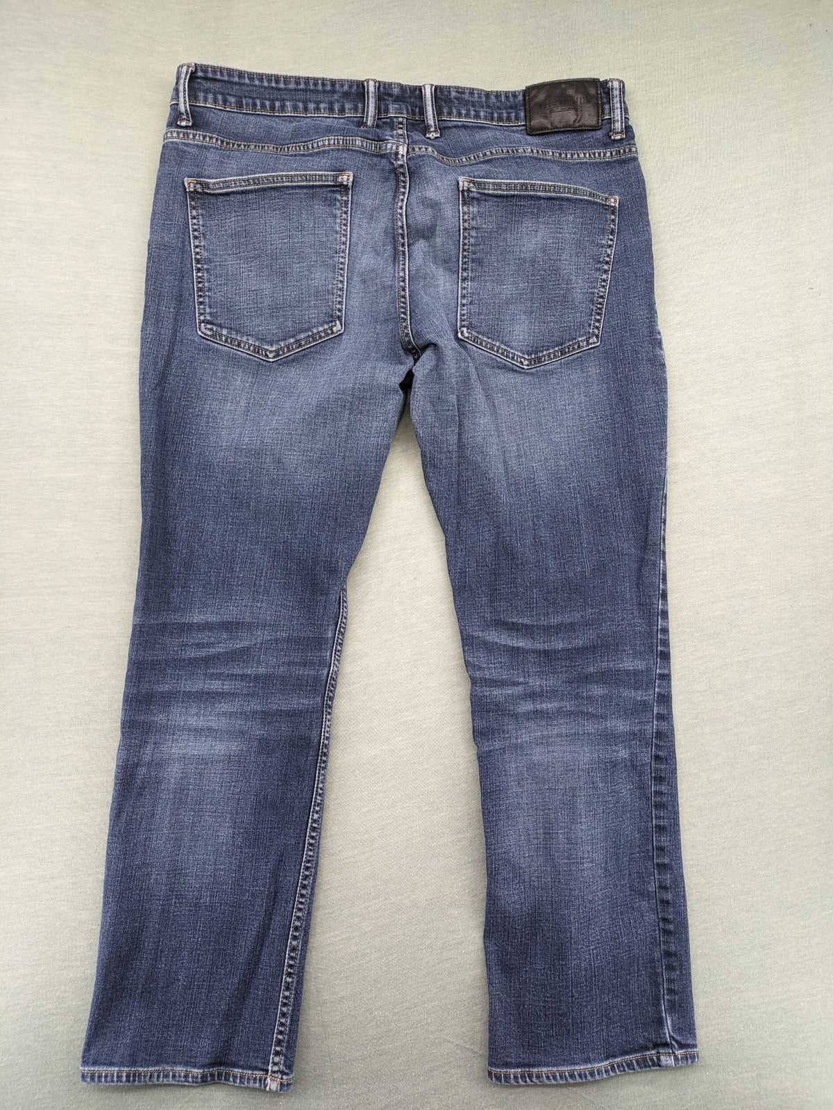 C&A blue straight jeans with thermo lining and classic denim look, W38 L30.