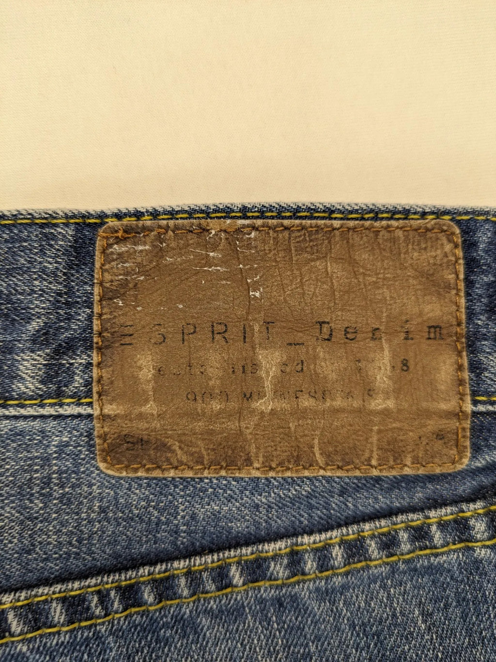 Esprit blue straight leg jeans medium wash 100% cotton classic silhouette