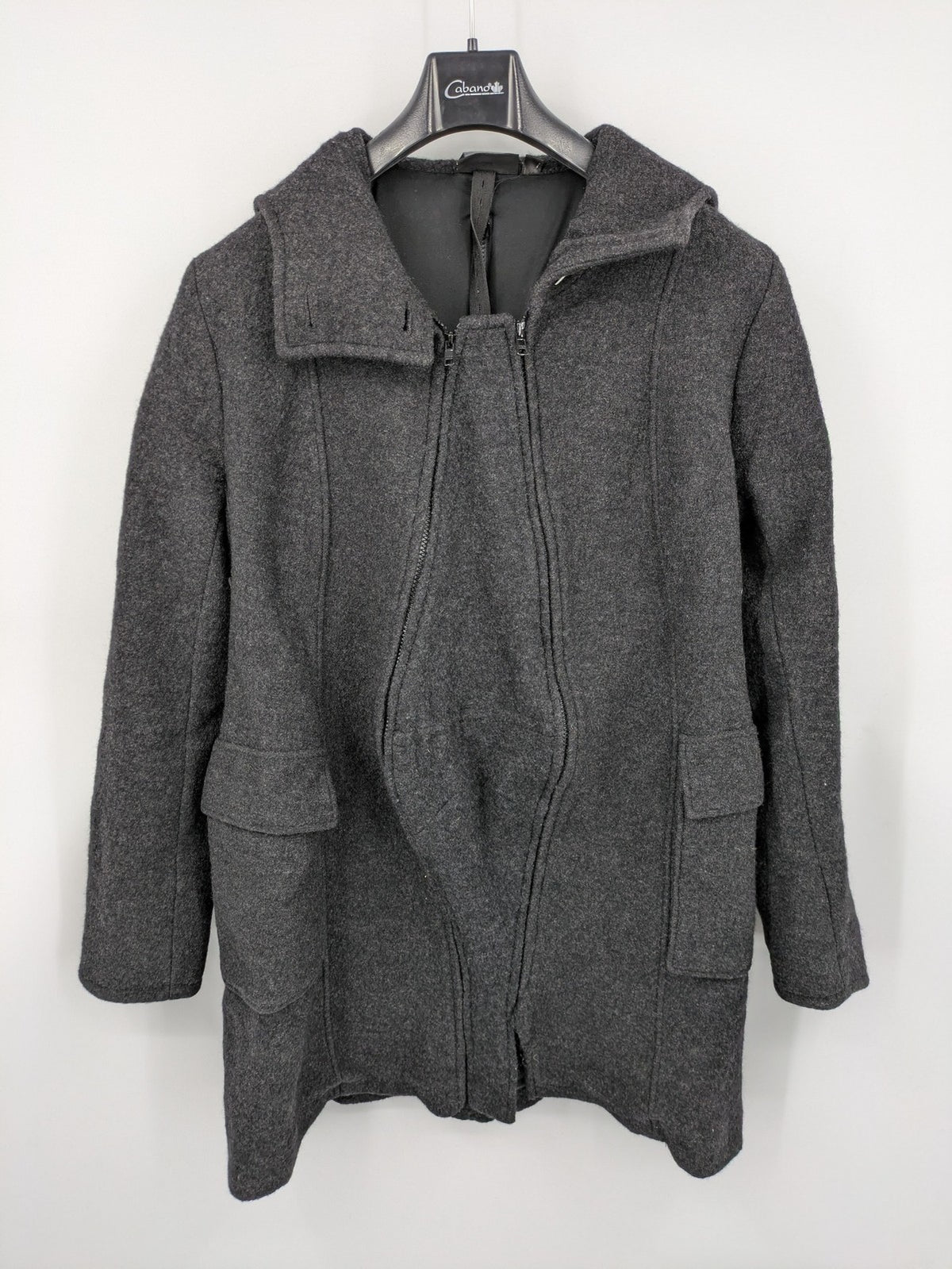 Mamalila grey coat 100% wool with hood and practical pockets, stylish design.