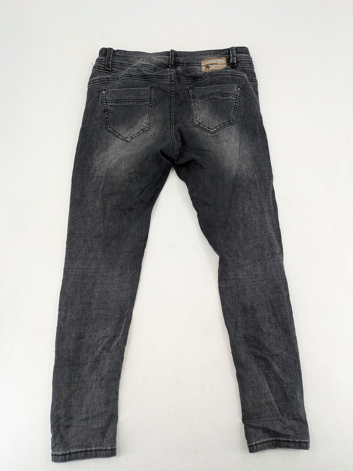 multiblu grey skinny jeans faded wash five-pocket design with button closure