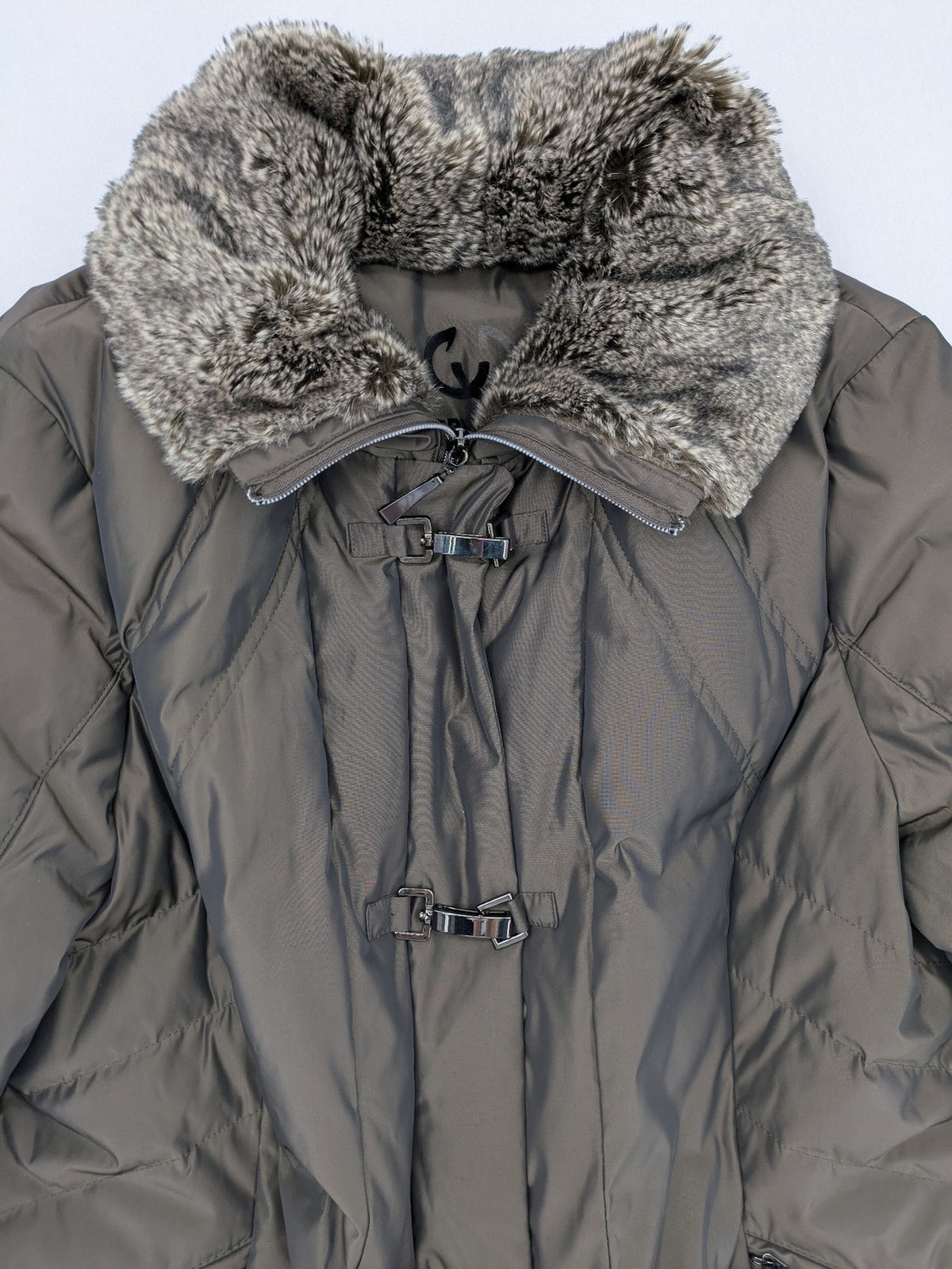 Gerry Weber Edition grey quilted coat with faux fur collar and metal toggle closures.