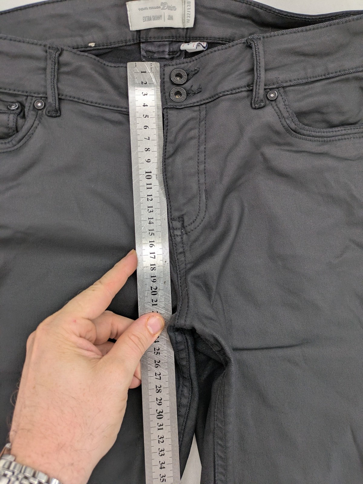 Tom Tailor Denim grey extra skinny jeans with coated finish and classic five-pocket design.