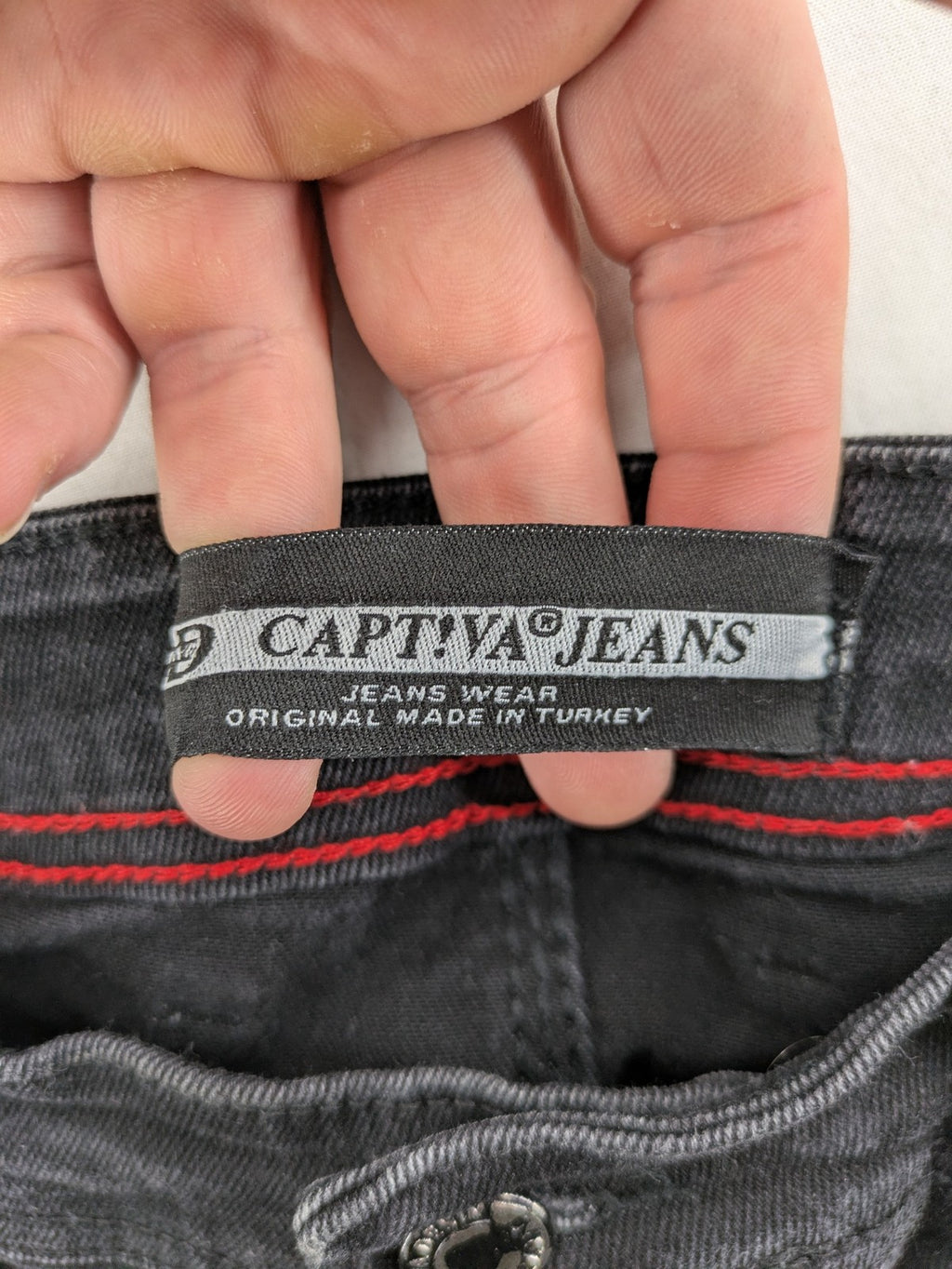 Captiva Jeans black straight jeans, classic five-pocket style, button fly, washed denim.