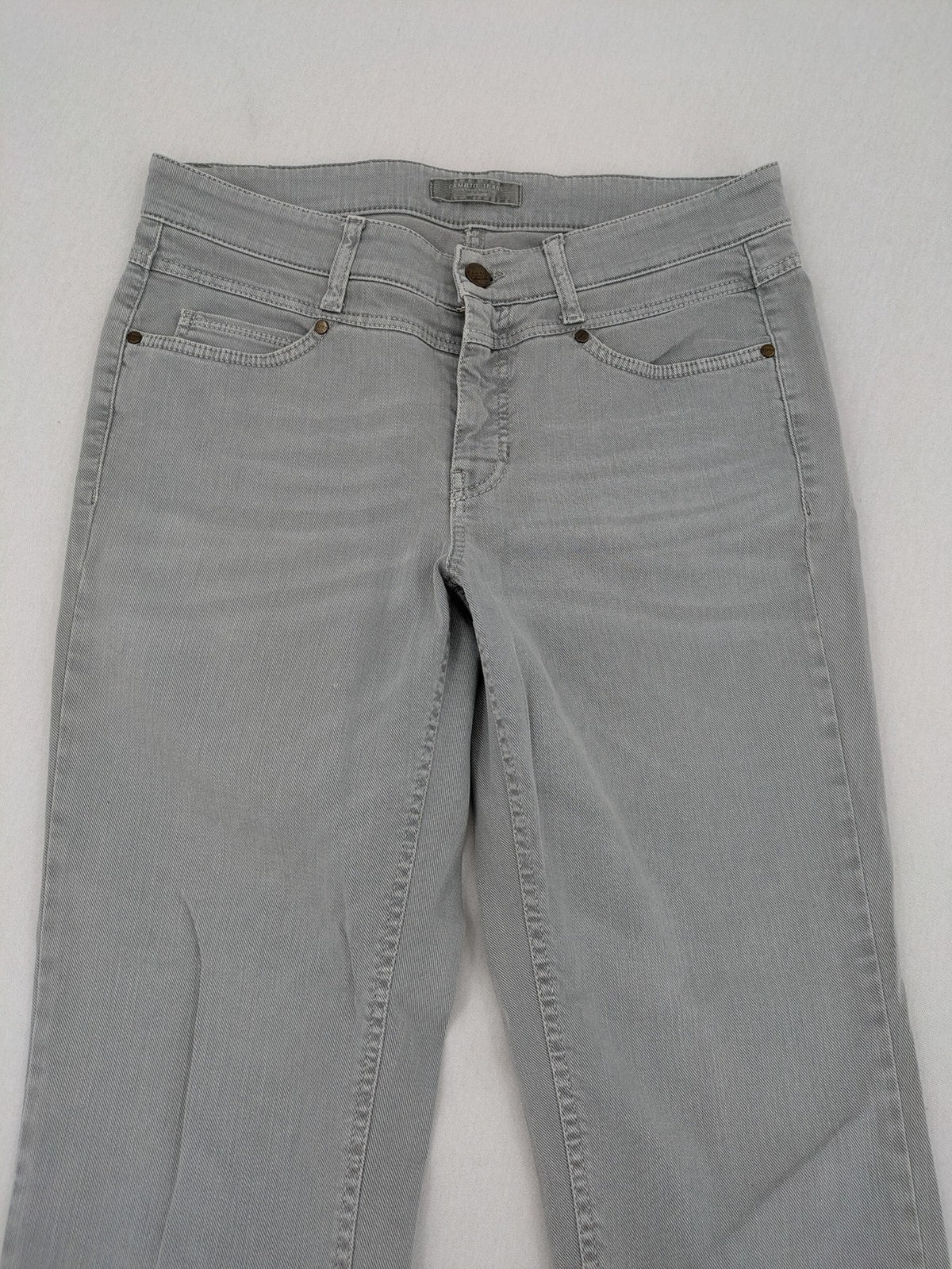 Cambio grey straight leg jeans with five-pocket design and logo button closure.