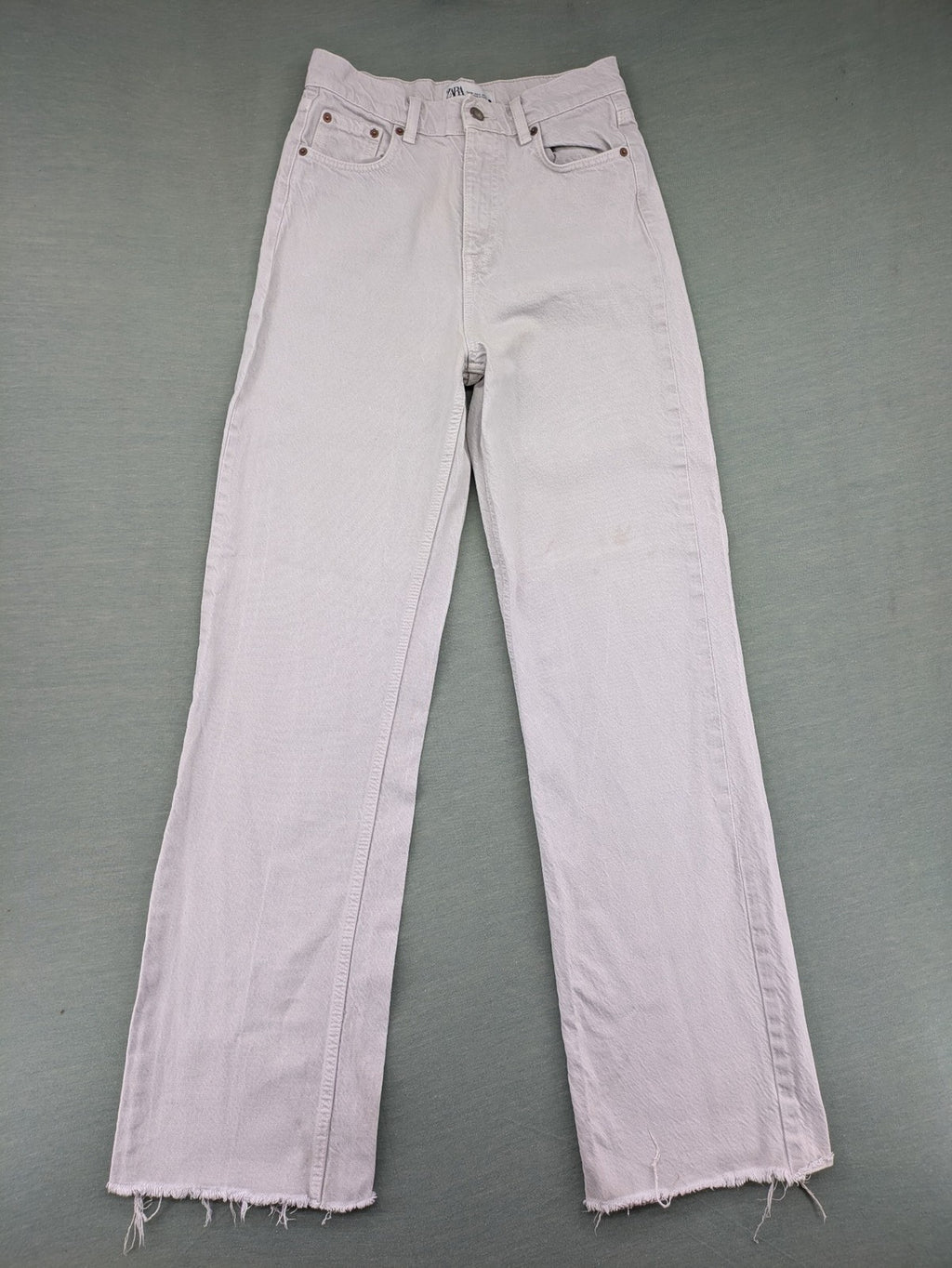 Zara grey straight jeans high waist 5-pocket design frayed hem vintage style