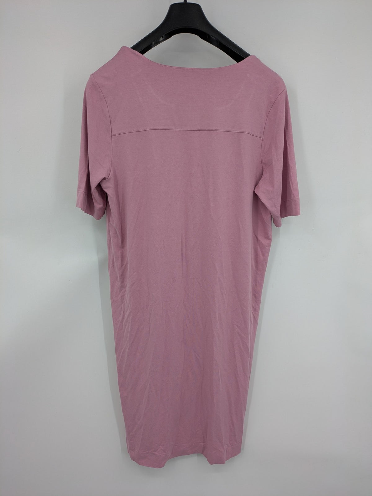Gerry Weber pink T-shirt dress with V-neck and side pockets in soft viscose blend.
